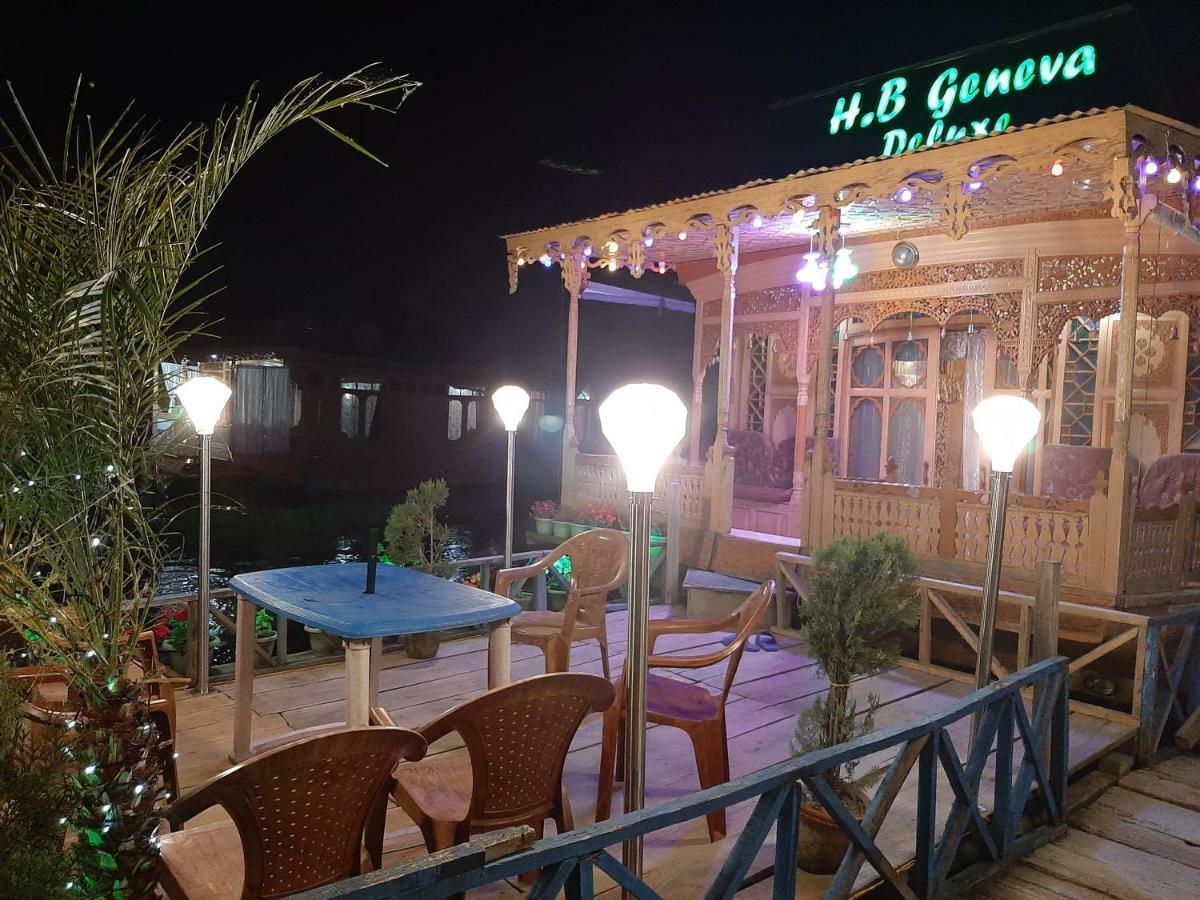 Srīnagar Heritage Geneva House Boat מראה חיצוני תמונה